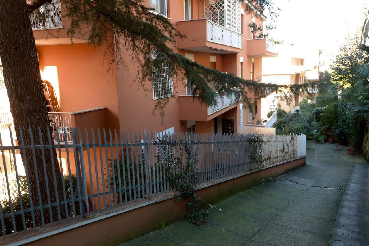 Oasi Del Vaticano Rome Luaran gambar